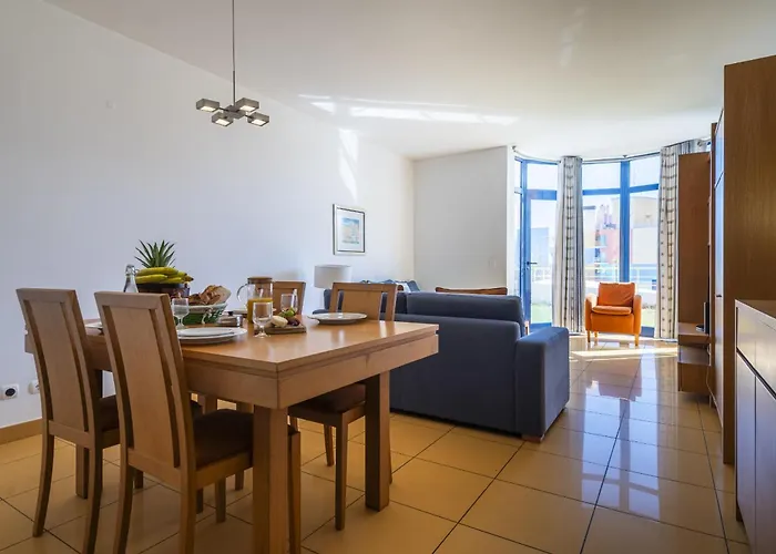 Marina Orada With Pool - 900m From The Albufeira